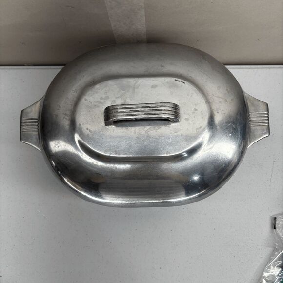 Vintage 1960s Magnalite Roaster Wagner Ware Sidney O 4265-P Aluminum with Trivet - Picture 10 of 16